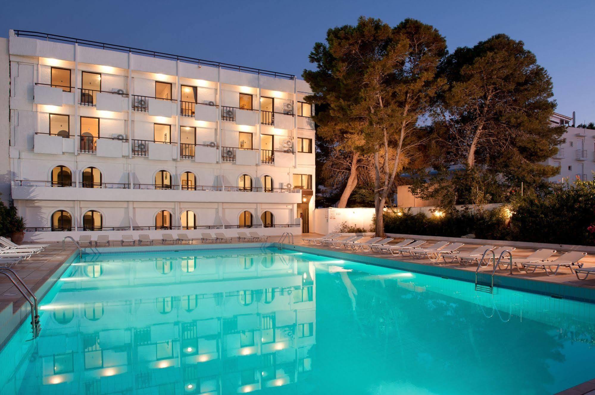 Heronissos Hotell